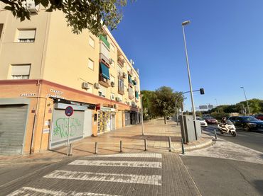 Pis amb ascensor en venda a Bellavista - La Palmera
