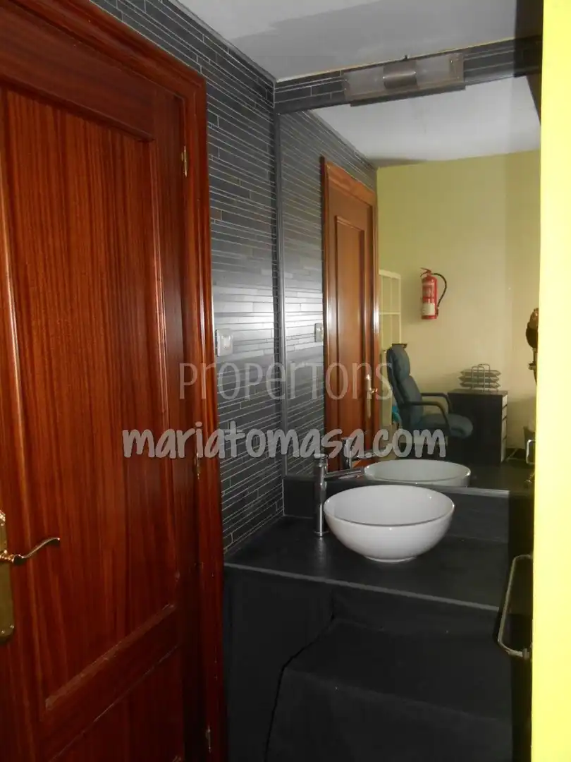 Baño de Local en venta en Leioa