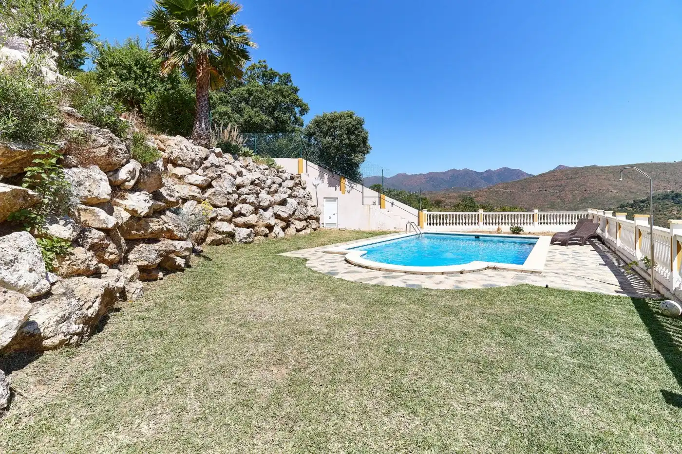 Houses for sale in El Rosario - Ricmar