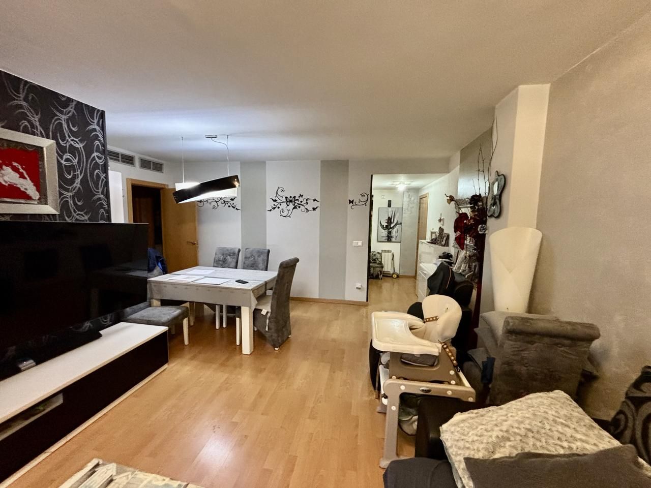 Sala d'estar de Pis en venda en  Zaragoza Capital amb Aire condicionat, Calefacció i Terrassa
