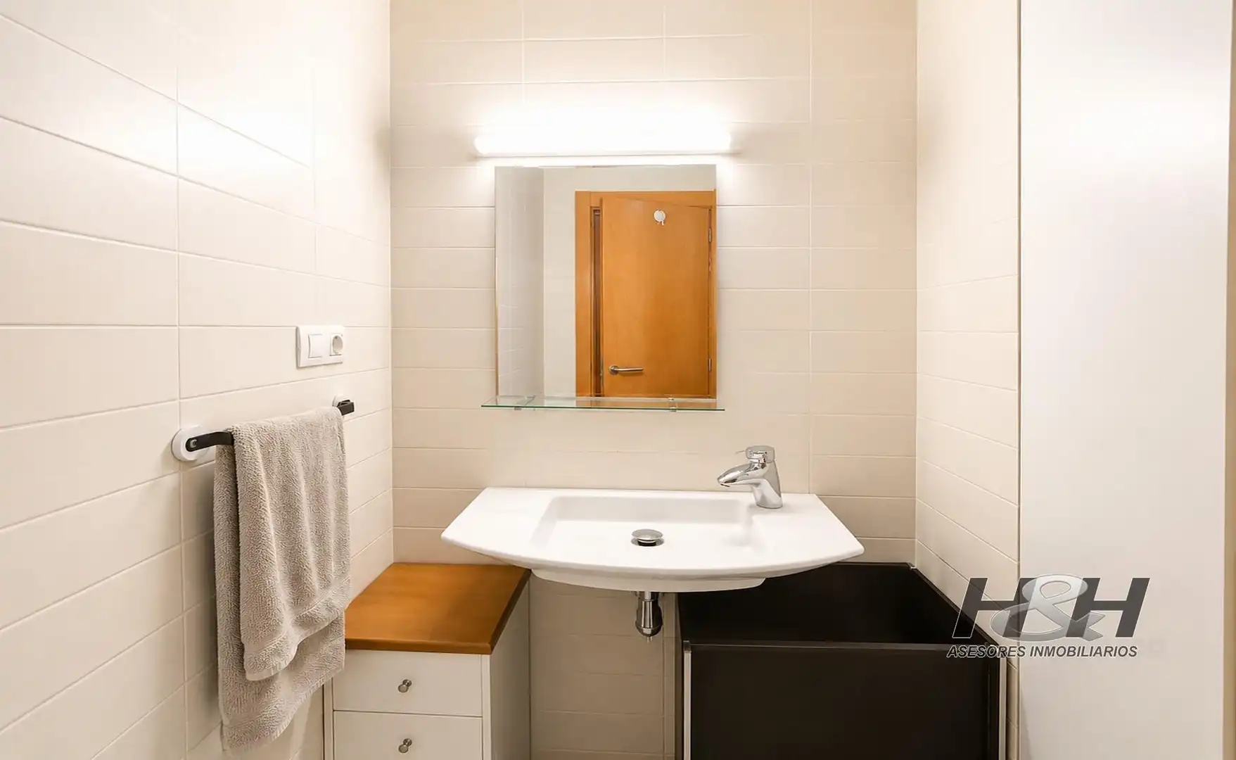 Badezimmer von Wohnung zum Verkauf in Valencia mit Abstellraum und Balkon