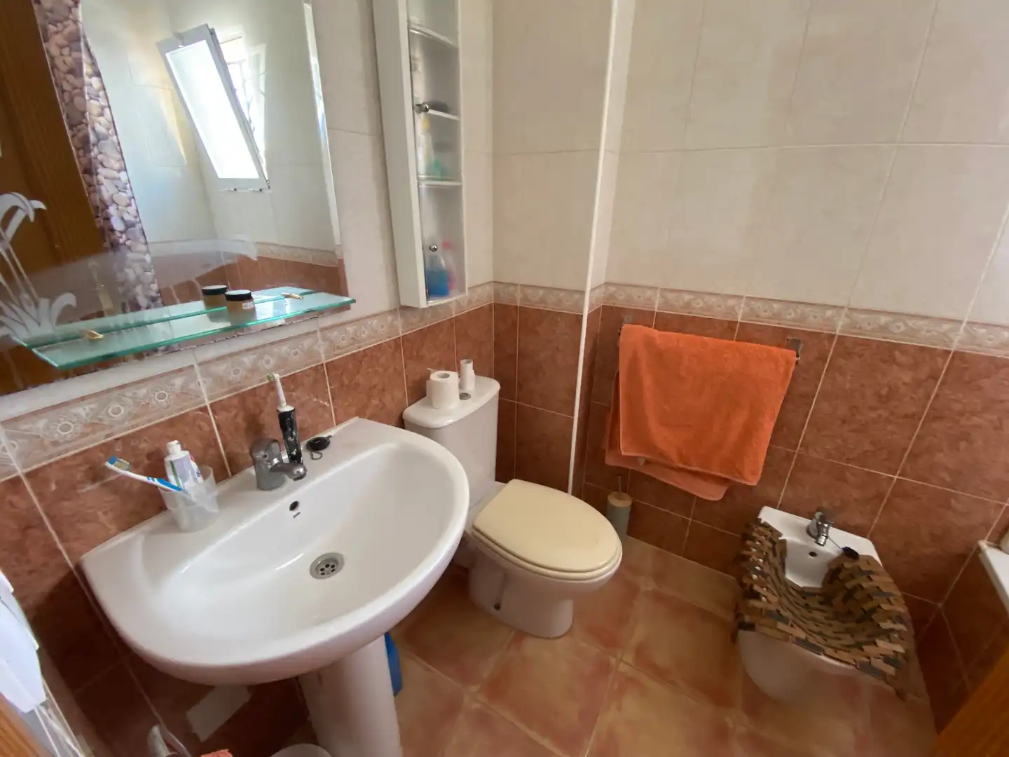 Bany de Casa o xalet en venda en Castalla amb Aire condicionat, Jardí privat i Terrassa