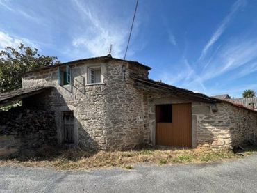 Haus zum Verkauf in Lugar Martul