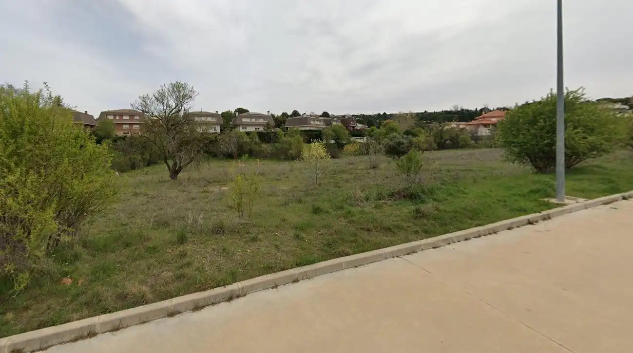 Terreno residenziale in vendita a Calle Amalio Pereda