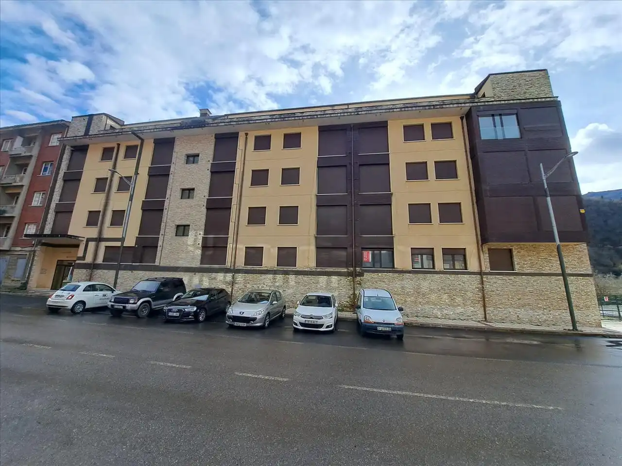Exterior view of Apartments for sale in Aller