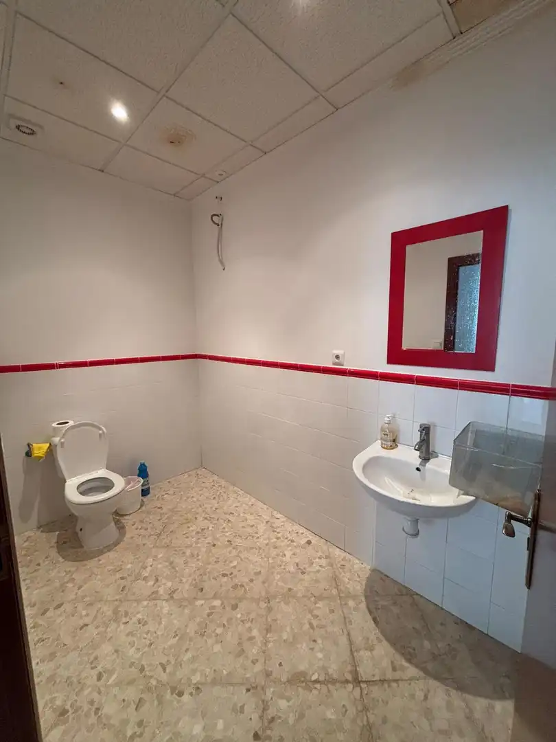 Local comercial en venta en Arahal, imagen 6