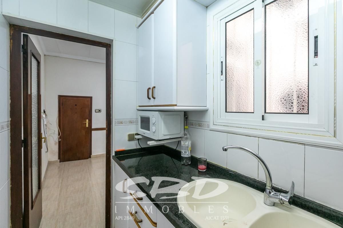 Kitchen of House or chalet for sale in Sabadell  with Balcony