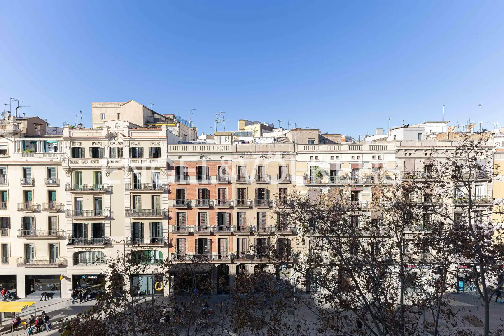 Vista exterior de Estudi de lloguer en Barcelona amb Calefacció i Moblat
