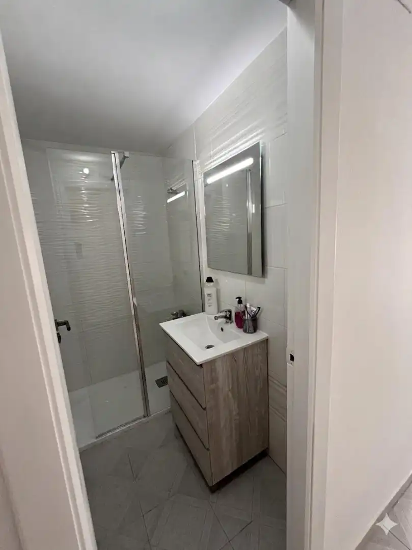 Badezimmer von Wohnungen zum Verkauf in Gandia mit Klimaanlage, Heizung und Abstellraum