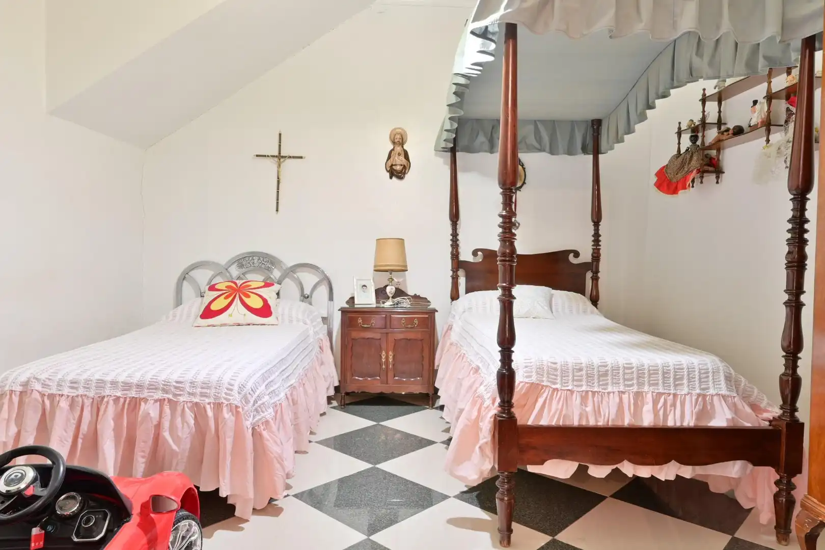 Dormitori de Casa o xalet en venda en Azuaga amb Moblat