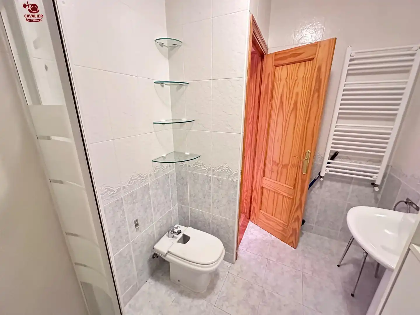 Baño de Casa adosada en venta en Cercedilla con Calefacción, Terraza y Balcón