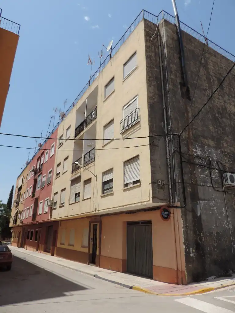 Vista exterior de Apartament en venda en L'Alcúdia de Crespins, Valencia