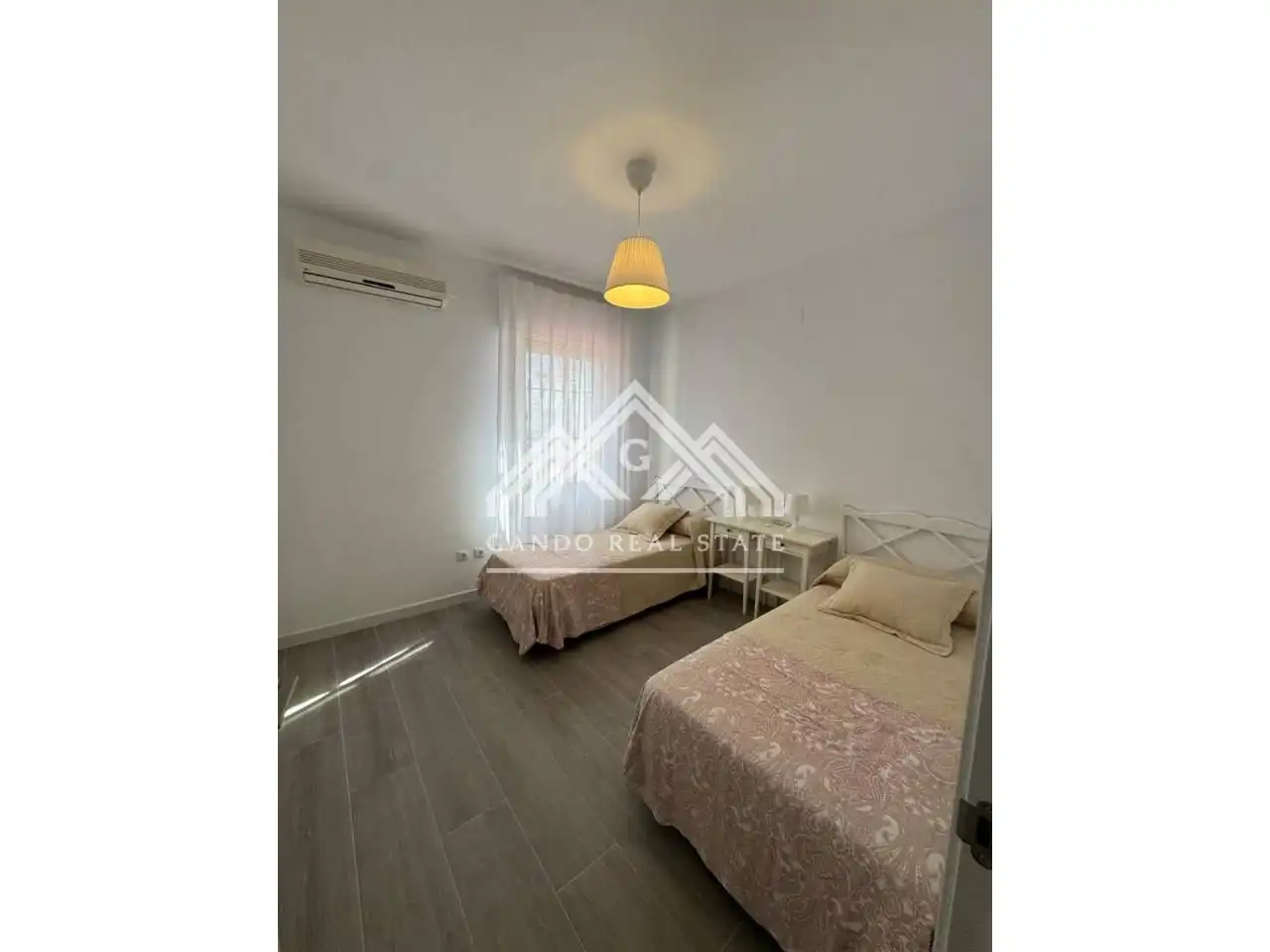 Habitación de Casa o chalet de alquiler en Dos Hermanas con Aire acondicionado