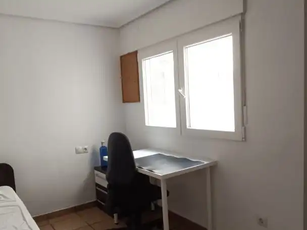 Piso para compartir en Zona Cantereria