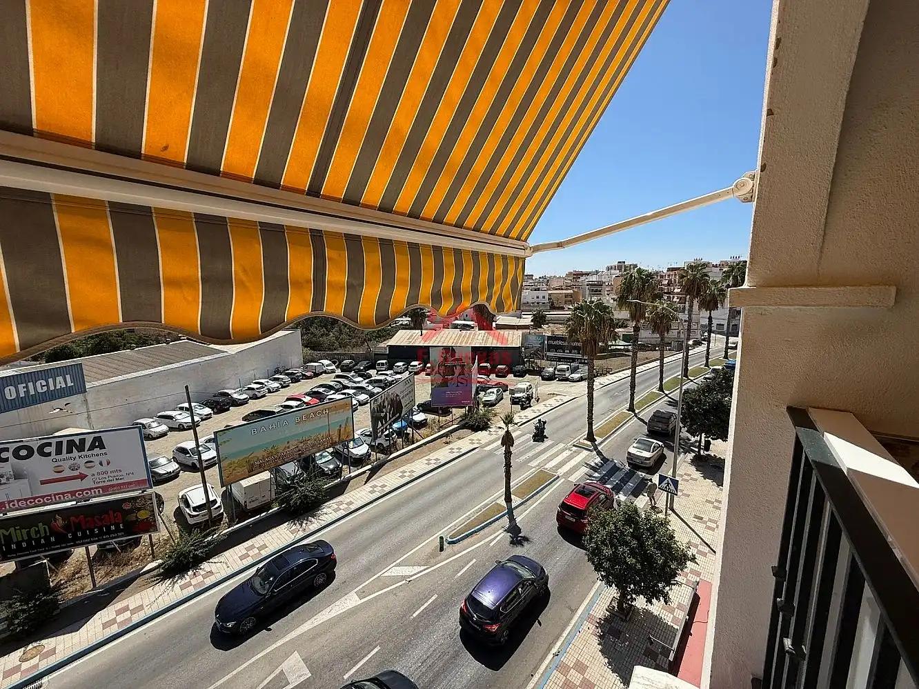 Vista exterior de Apartament en venda en Vélez-Málaga amb Jardí privat, Terrassa i Piscina