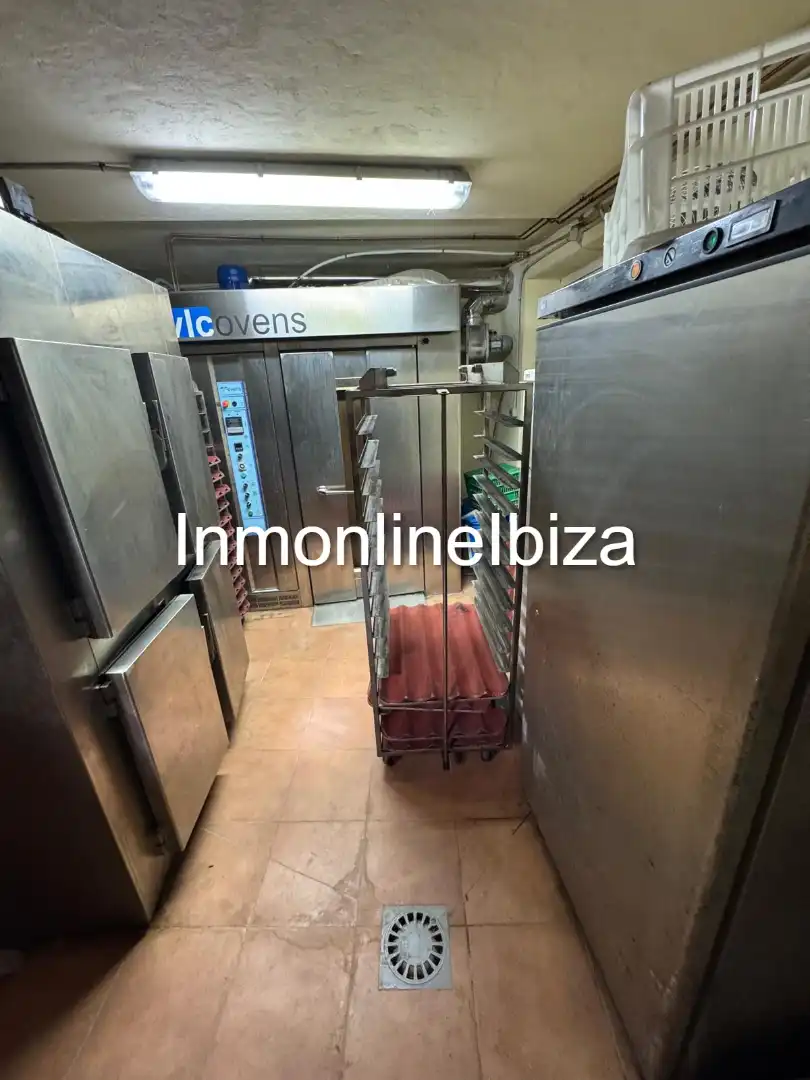 Geschaftsraum zur Miete in Tàrbena, Alicante
