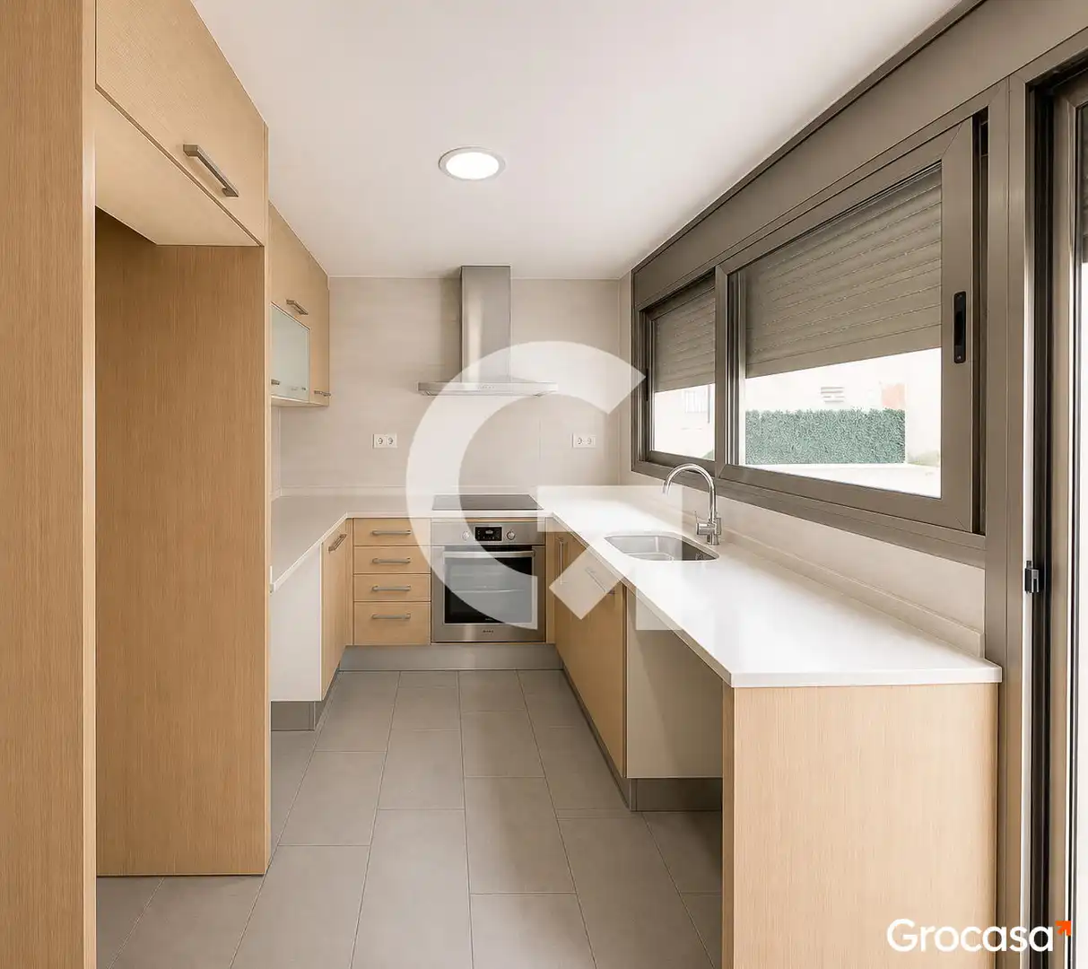 Cocina de Piso en venta en Sant Vicenç Dels Horts con Aire acondicionado, Calefacción y Terraza