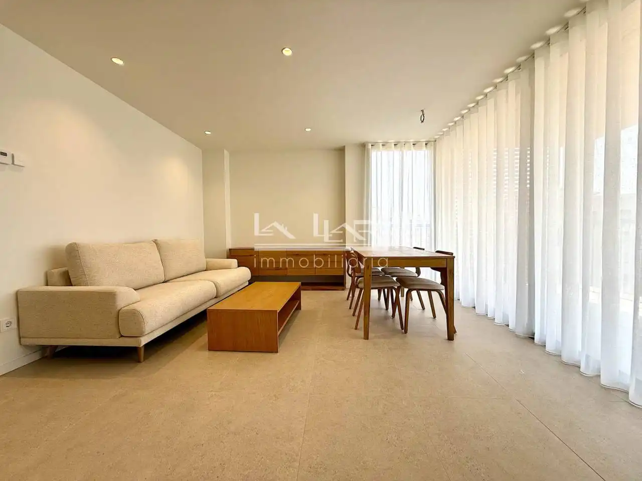 Living room of Flat for rent in Vic  with Heating, Terrace and Storage room