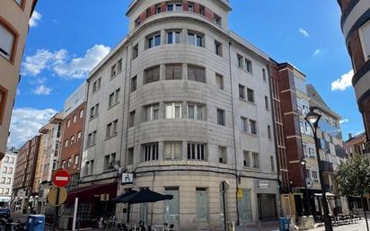 Vista exterior de Pis en venda en Ponferrada