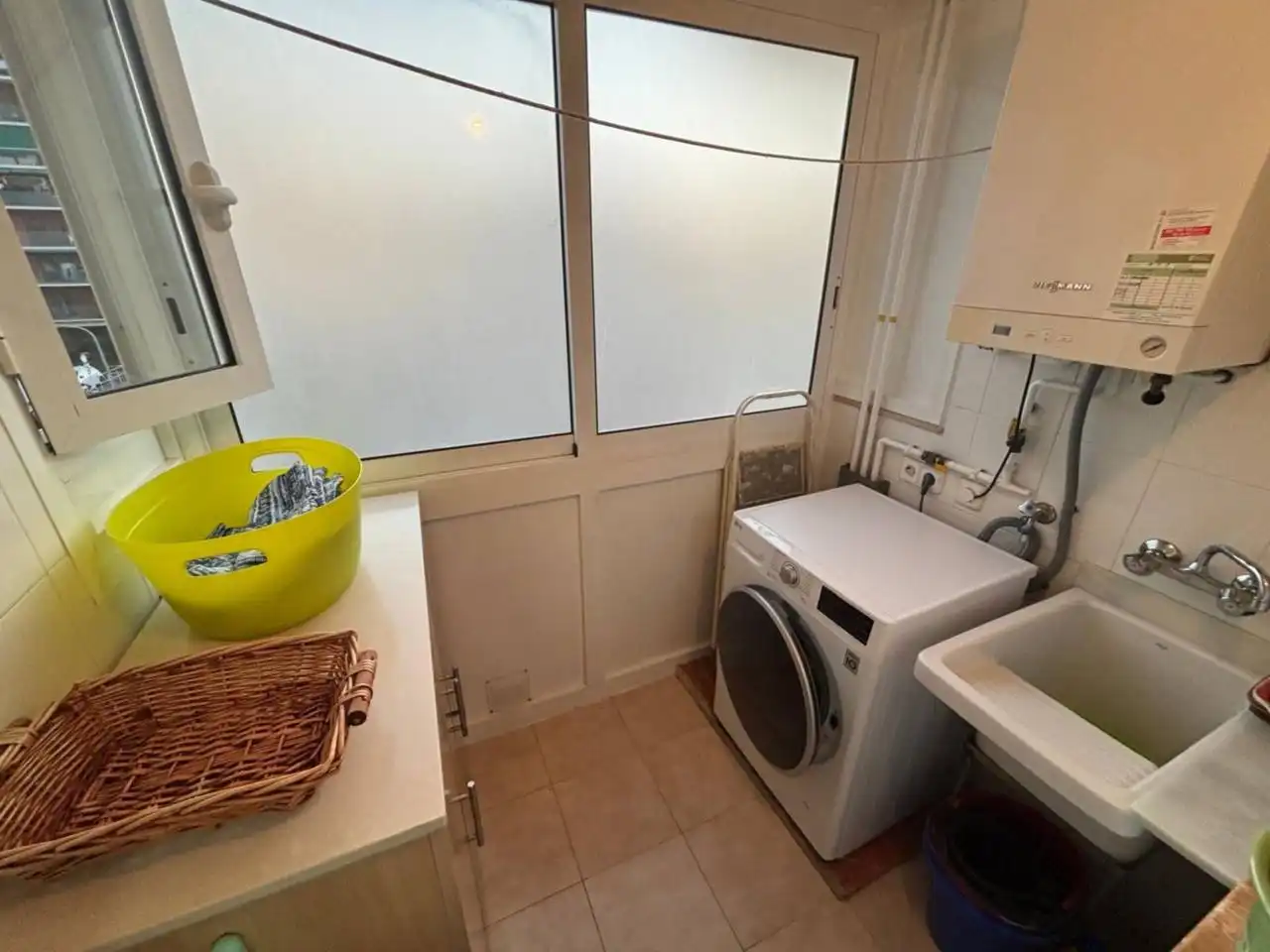 Baño de Piso en venta en Vilanova i la Geltrú con Aire acondicionado, Calefacción y Terraza