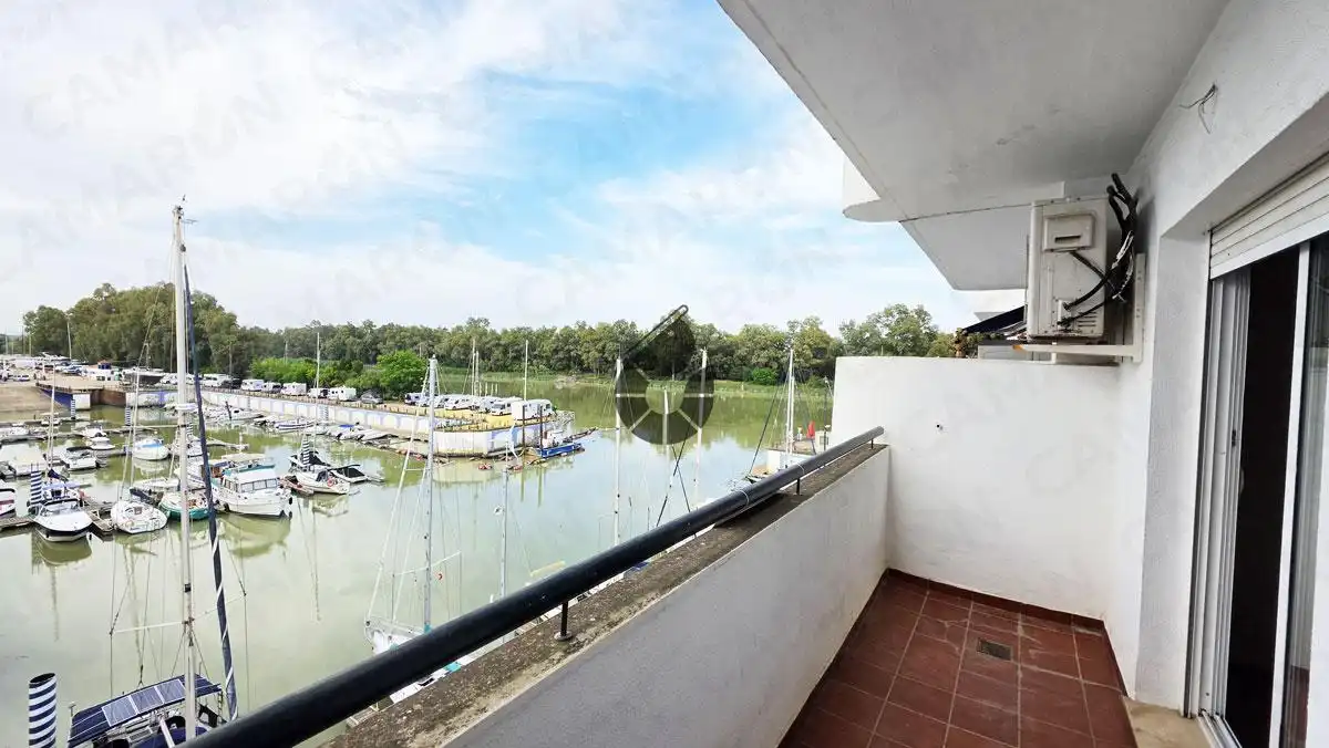 Terrasse von Wohnung zum Verkauf in Gelves mit Terrasse, Schwimmbad und Gemeinschaftspool