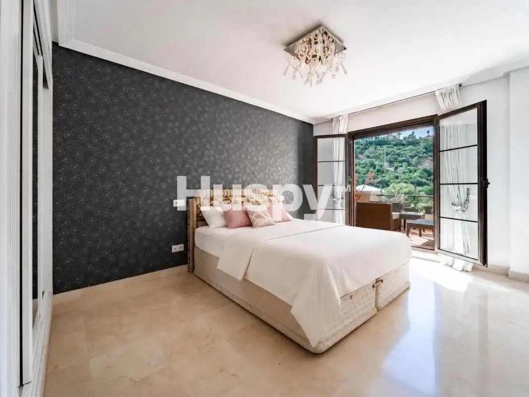 Appartamento con terrazza in vendita a Calle los Arqueros urbanización Jacarandas, imagen 22