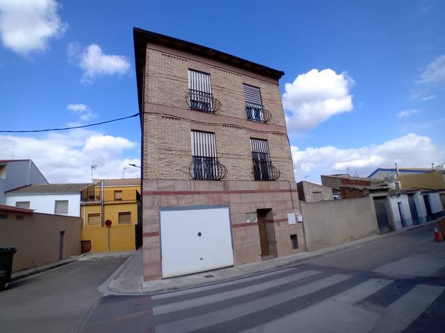 Casa-chalet en Venta en Calle Garfilan, 16 en Torres de Berrellén
