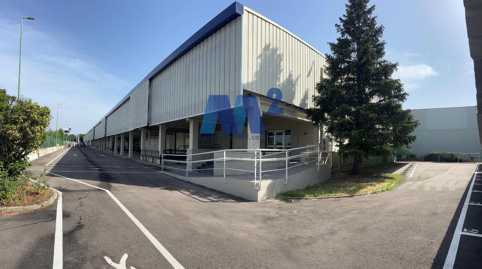 Exterior view of Industrial buildings for sale in San Agustín del Guadalix