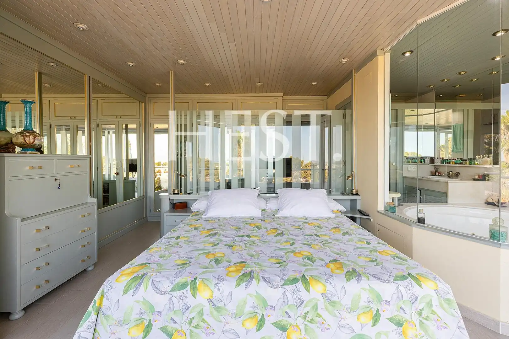 Habitación de Casa o chalet en venta en Castelldefels con Calefacción, Jardín privado y Parquet