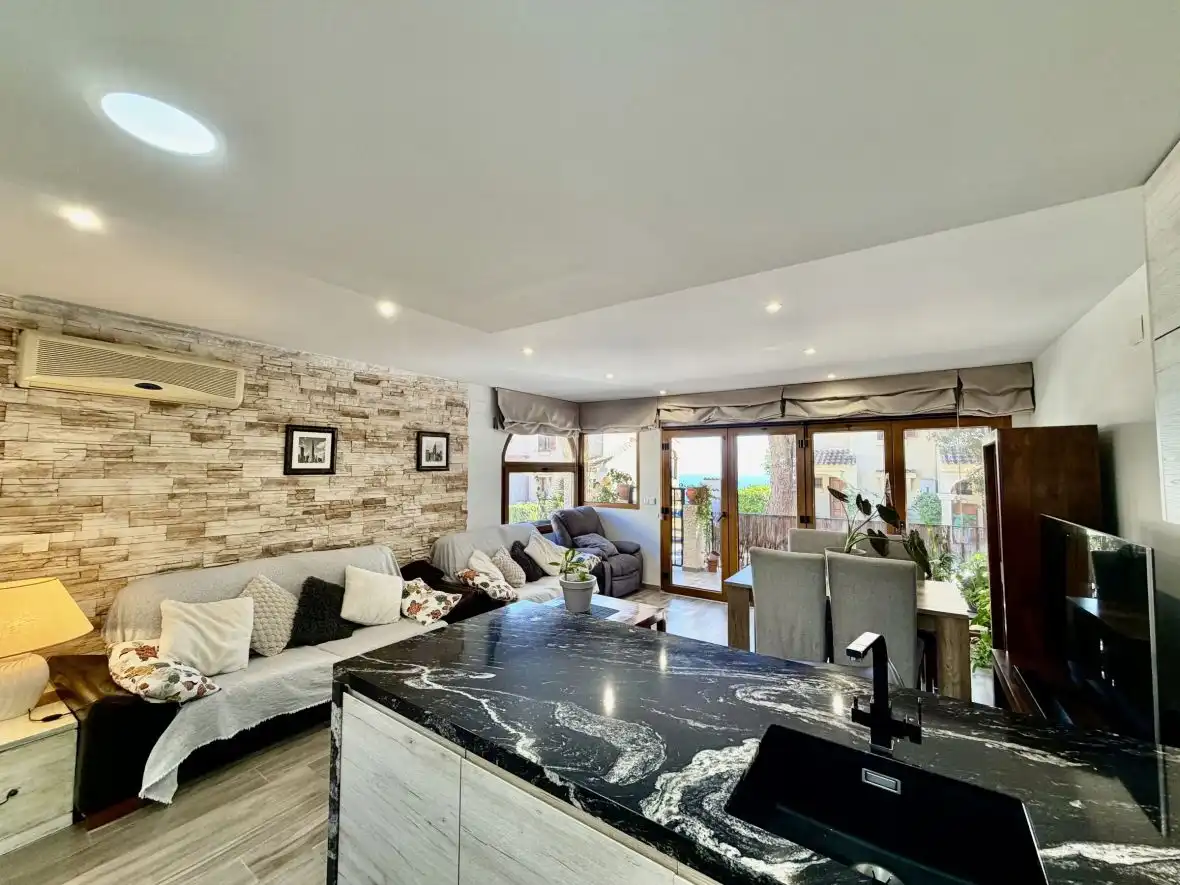 Bungalow con piscina en venta en Avenida de Escandinavia, imagen 12