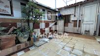 Garden of House or chalet for sale in Santa Coloma de Gramenet  with Air Conditioner and Balcony