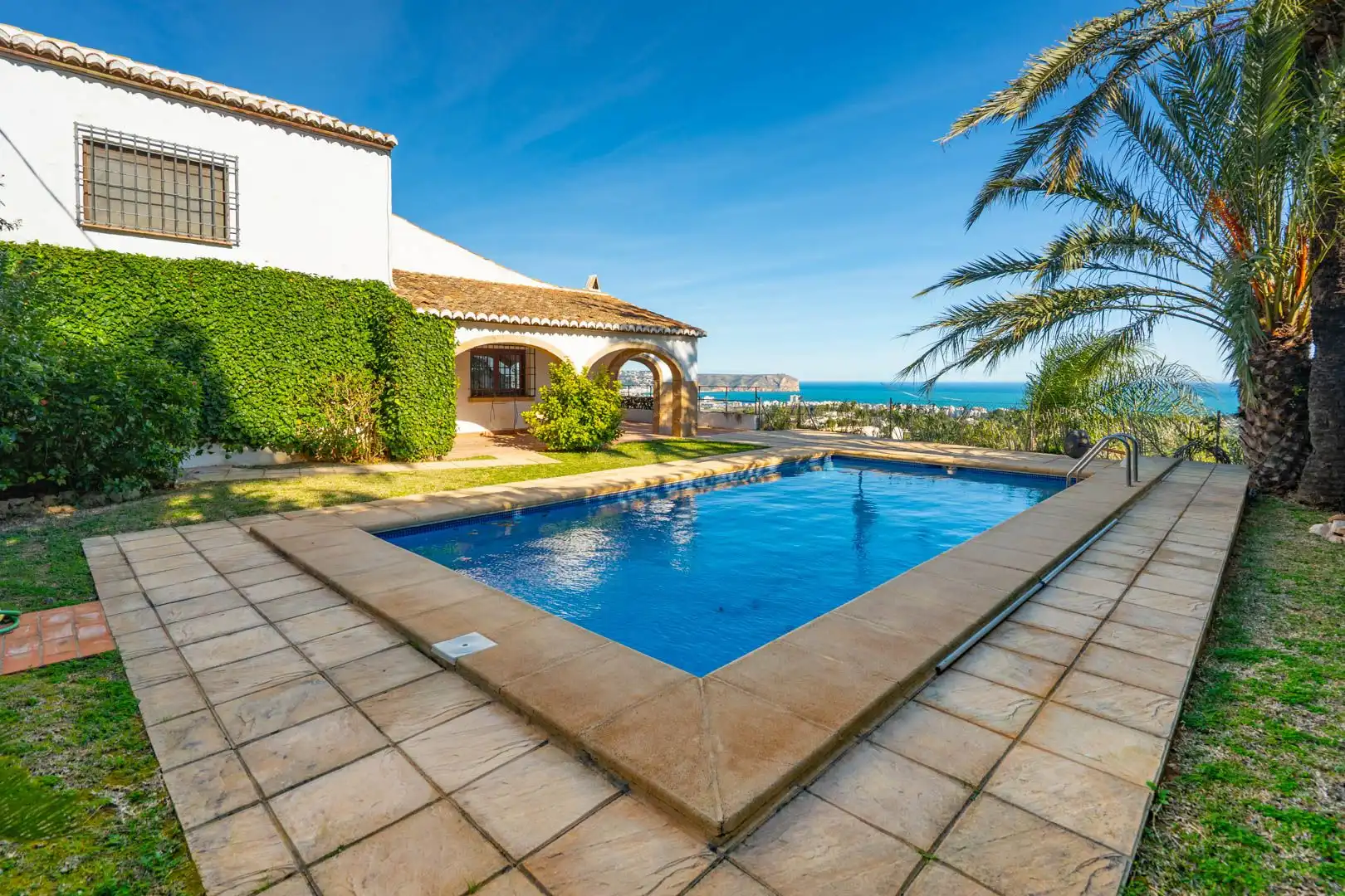 Swimming pool of Houses for sale in Jávea / Xàbia  with Private garden, Terrace and Swimming Pool
