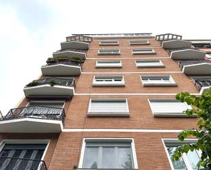 Exterior view of Flat for sale in Bilbao   with Air Conditioner