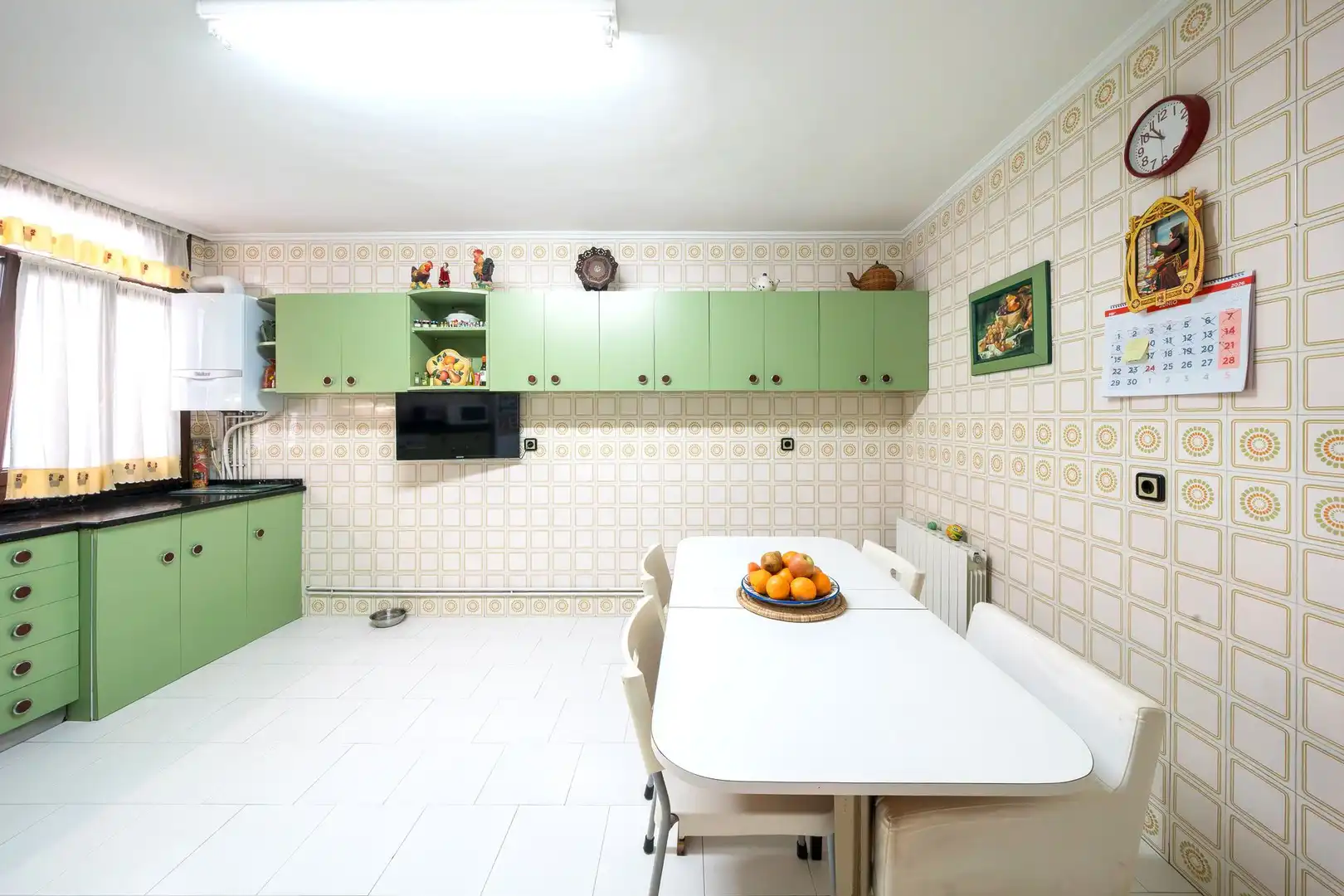 Kitchen of Flat for sale in Bilbao   with Heating and Balcony