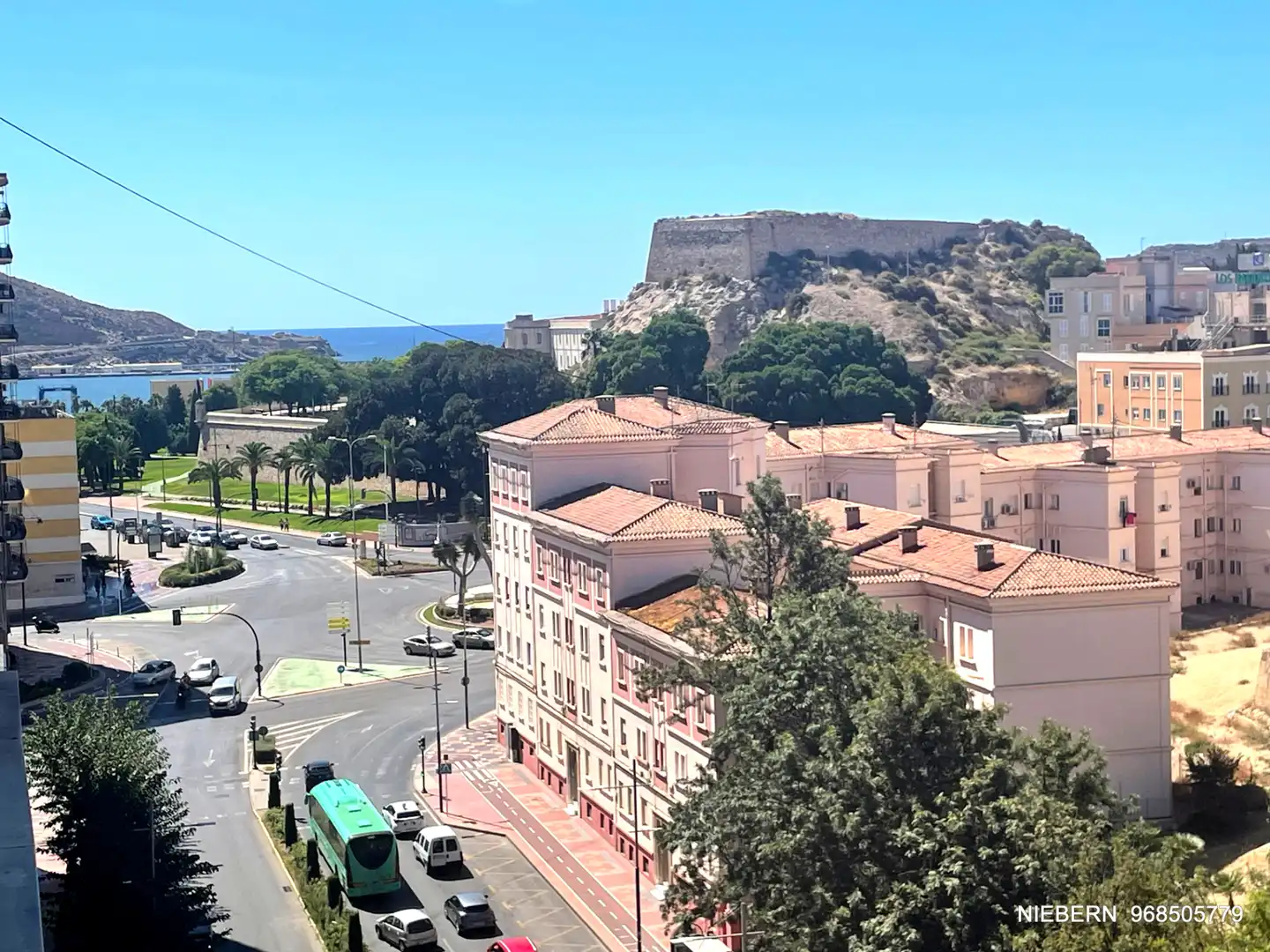 Appartamento con terrazza in affitto a Calle Capitanes Ripoll, imagen 20