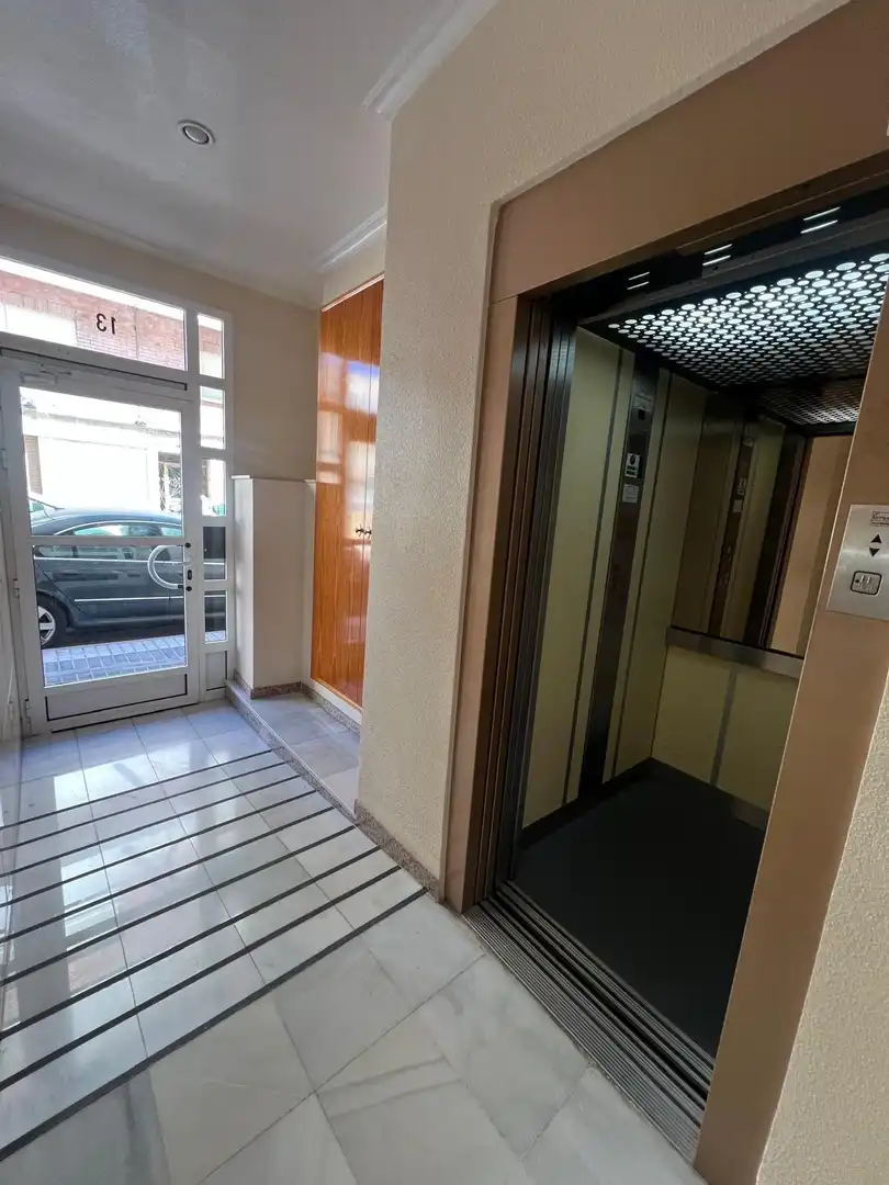 Flat for sale in Elche / Elx  with Air Conditioner and Heating