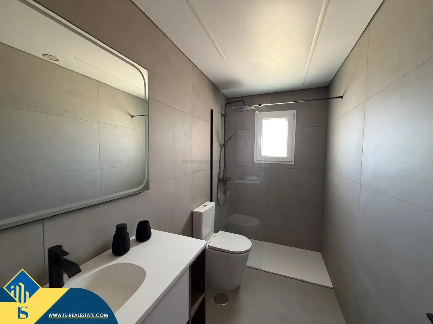 Badezimmer von Maisonette zum Verkauf in Torrevieja mit Terrasse, Möbliert und Gemeinschaftspool