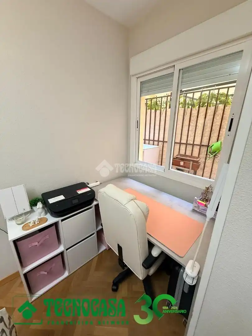 Schlafzimmer von Wohnung zum Verkauf in Toledo mit Klimaanlage, Heizung und Terrasse