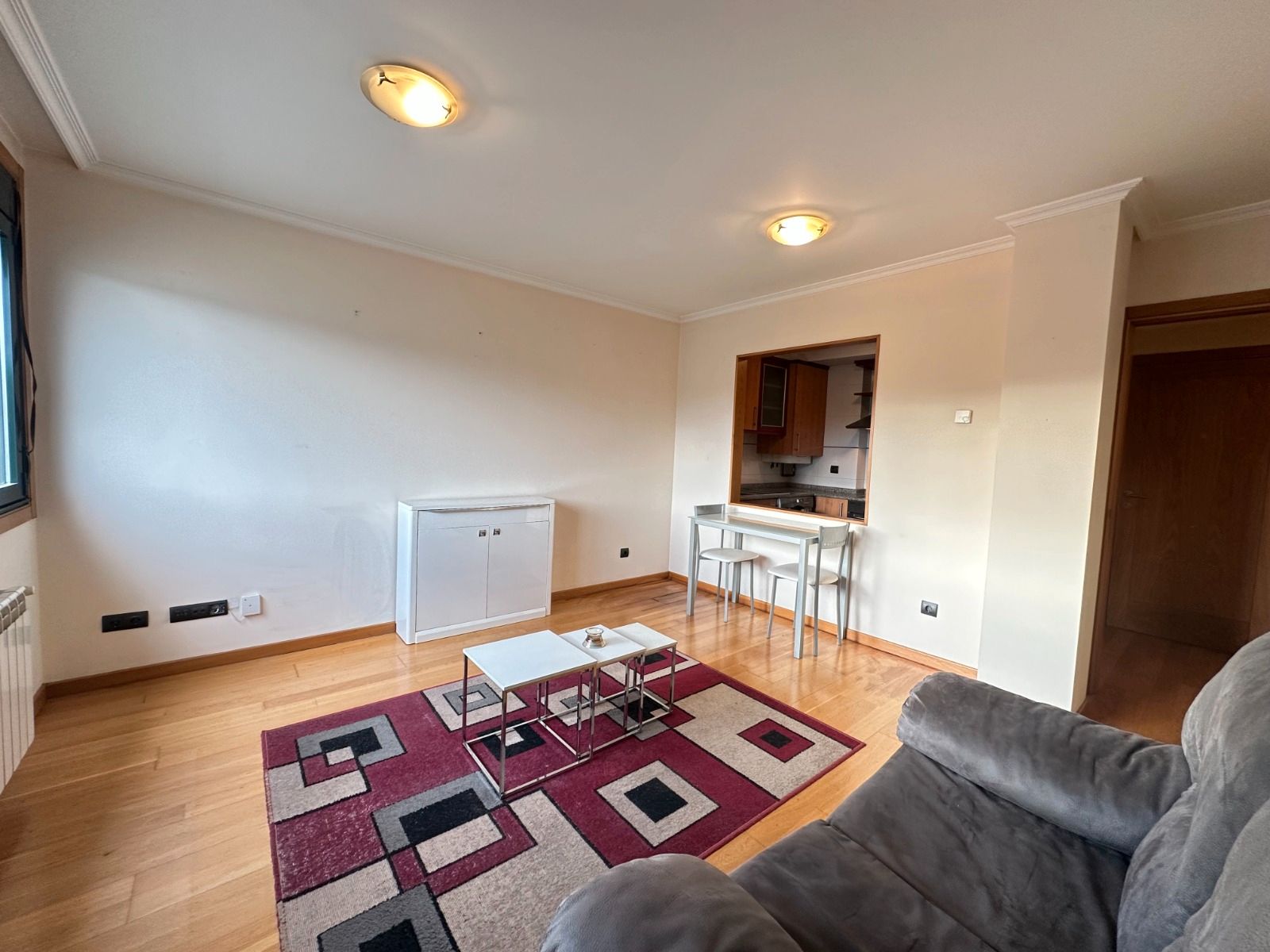 Apartment to rent in Rúa de Amor Ruibal, Castiñeiriño - Cruceiro de Sar