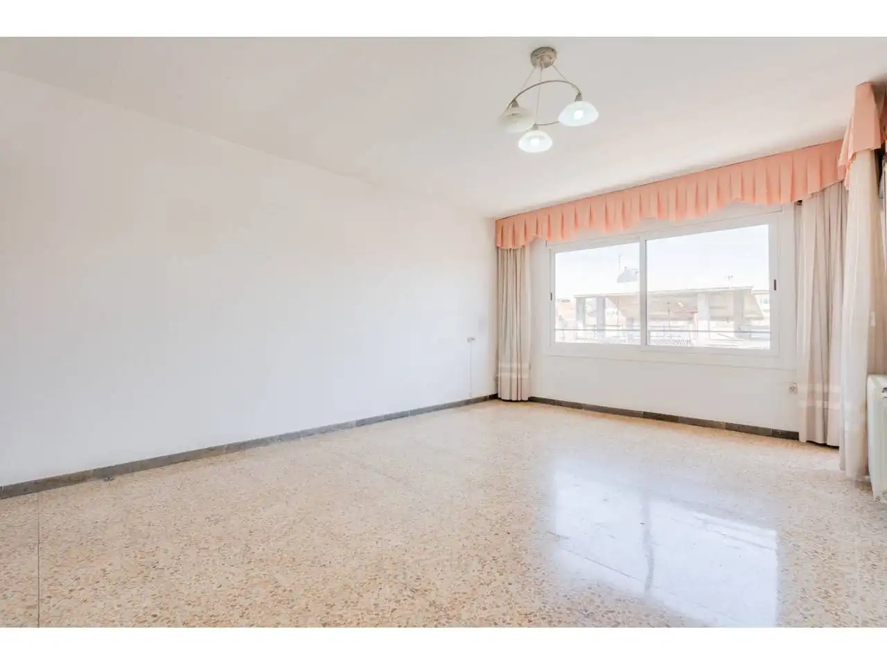 Living room of Flat for sale in Terrassa  with Heating and Balcony