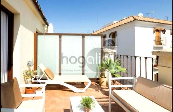 Terrassa de Àtic de lloguer en  Sevilla Capital amb Aire condicionat, Terrassa i Moblat