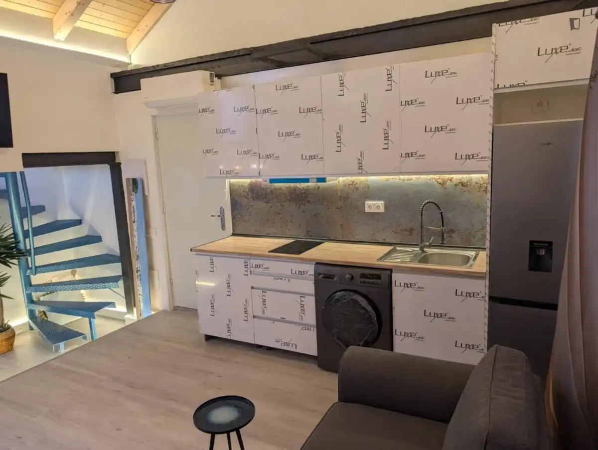 Kitchen of Houses for rent in Madrid  with Air Conditioner, Furnished and Washing machine
