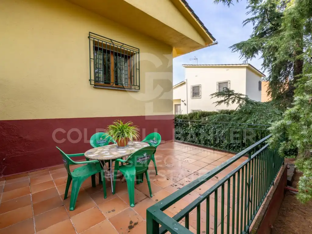 Vista exterior de Casa o xalet en venda en Castellar del Vallès