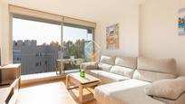 Exterior view of Flat for sale in Sant Cugat del Vallès  with Air Conditioner, Private garden and Terrace