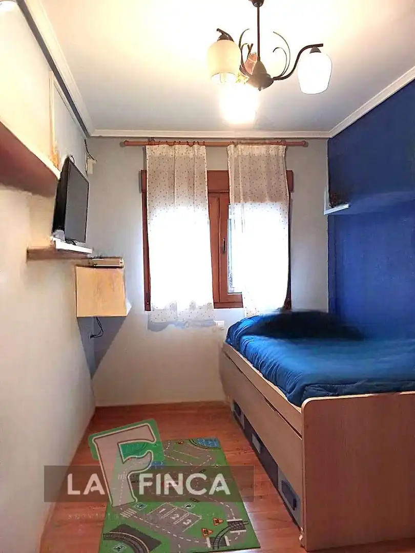 Habitación de Piso en venta en Castrillón con Calefacción y Terraza