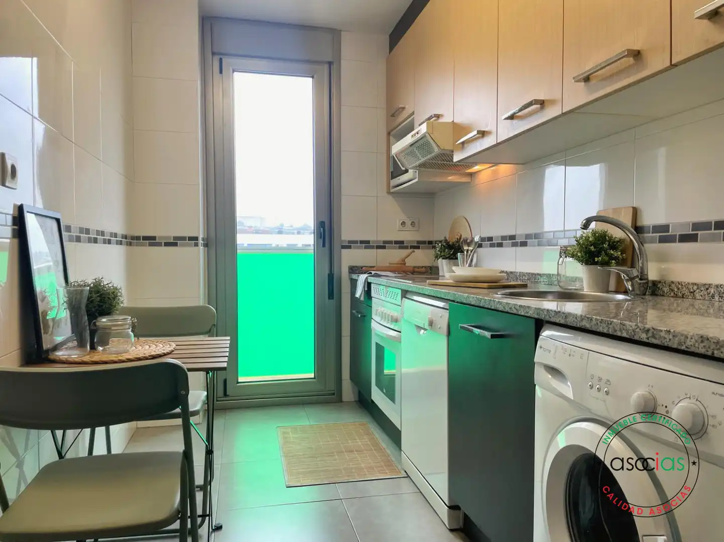 Kitchen of Flat for sale in Gijón   with Heating, Parquet flooring and Storage room