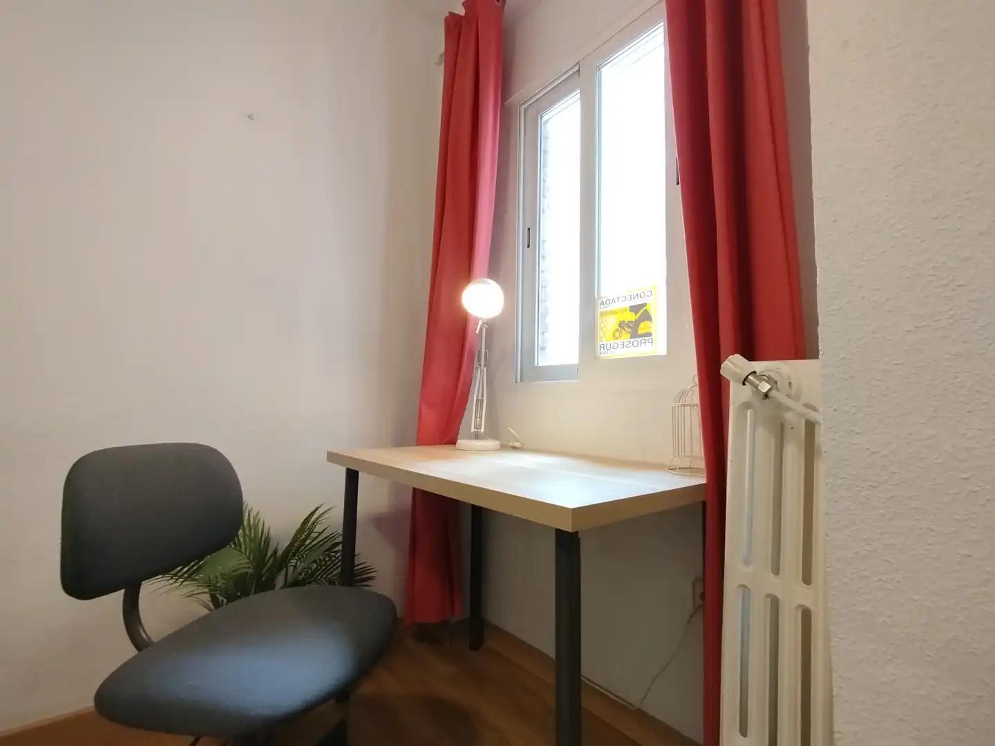 Bedroom of Flat for share in Madrid  with Heating, Furnished and Oven