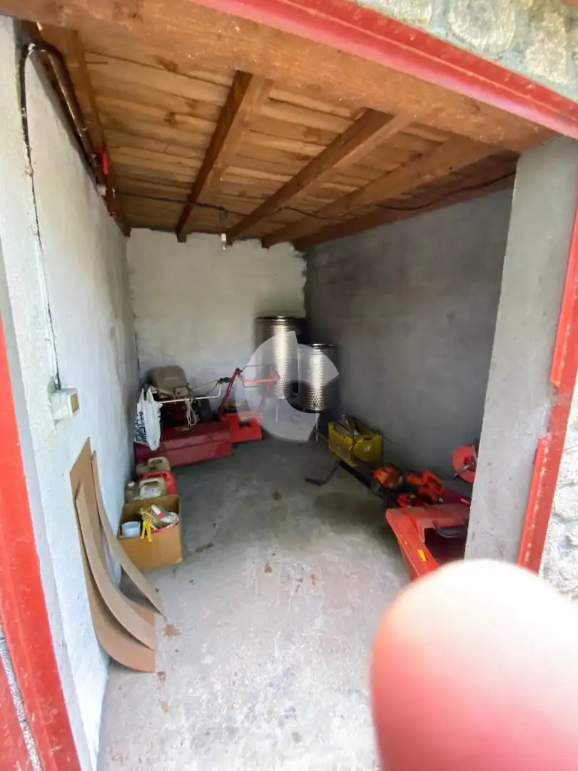 Casa o xalet en venda en San Cibrao das Viñas amb Calefacció, Jardí privat i Parquet