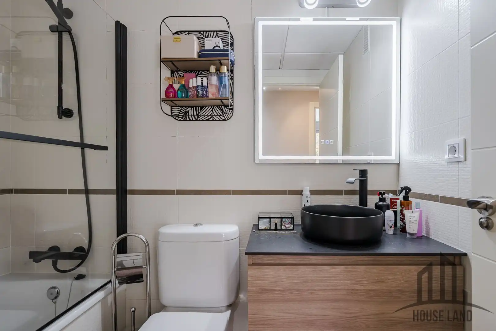 Baño de Piso en venta en Madrid con Aire acondicionado, Calefacción y Trastero