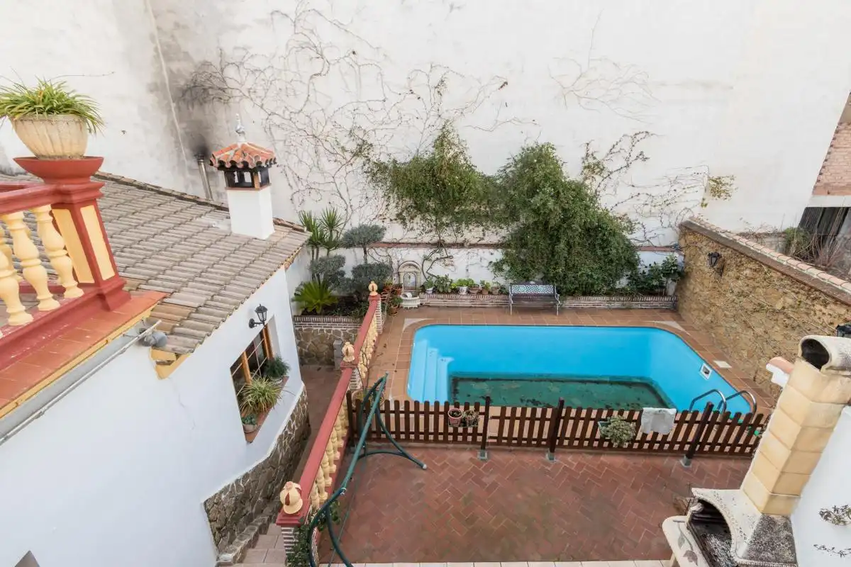 Piscina de Casa o xalet en venda en Albolote amb Calefacció, Jardí privat i Terrassa